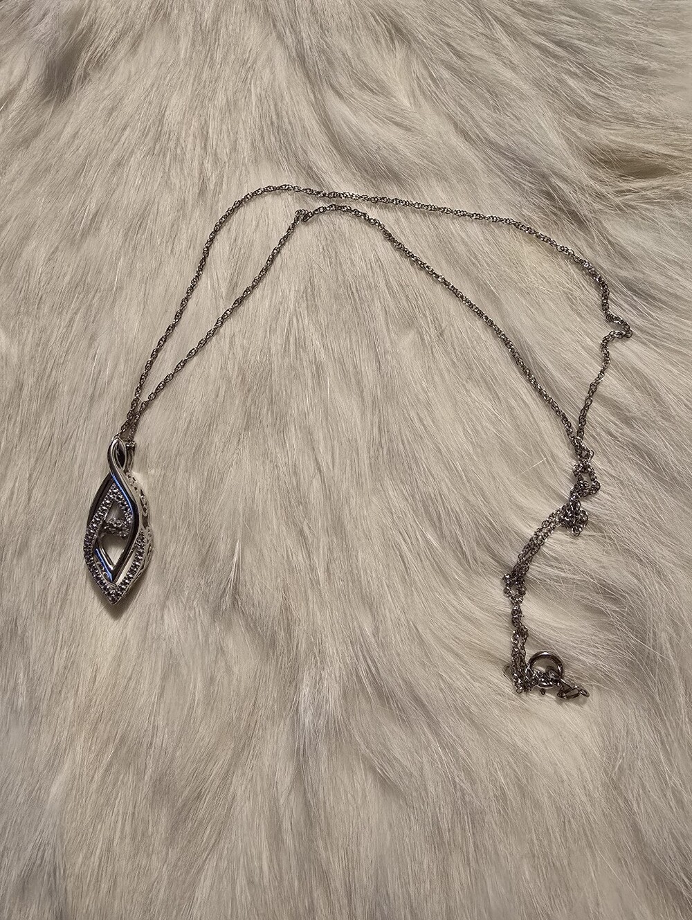 Elegant Silver-Tone Marquise Pendant Necklace - Silver